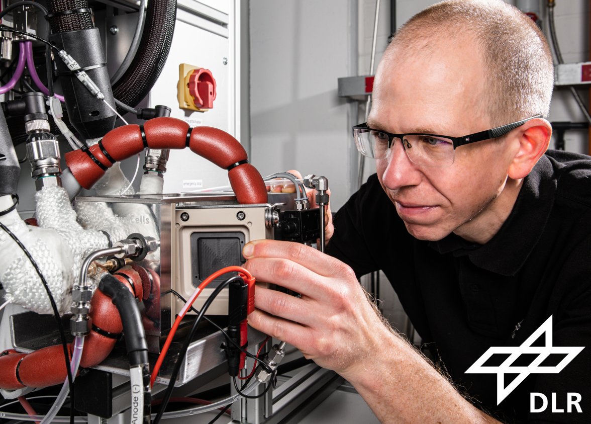 FURTHER-FC tweet media