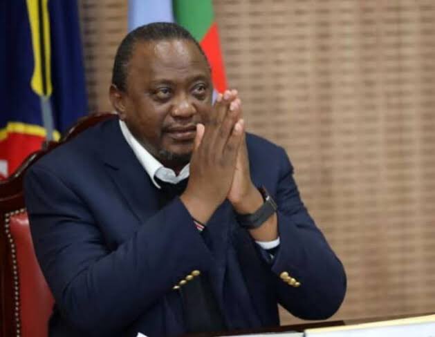 Heri Uhuru angegeuza katiba atawale milele kama Moi