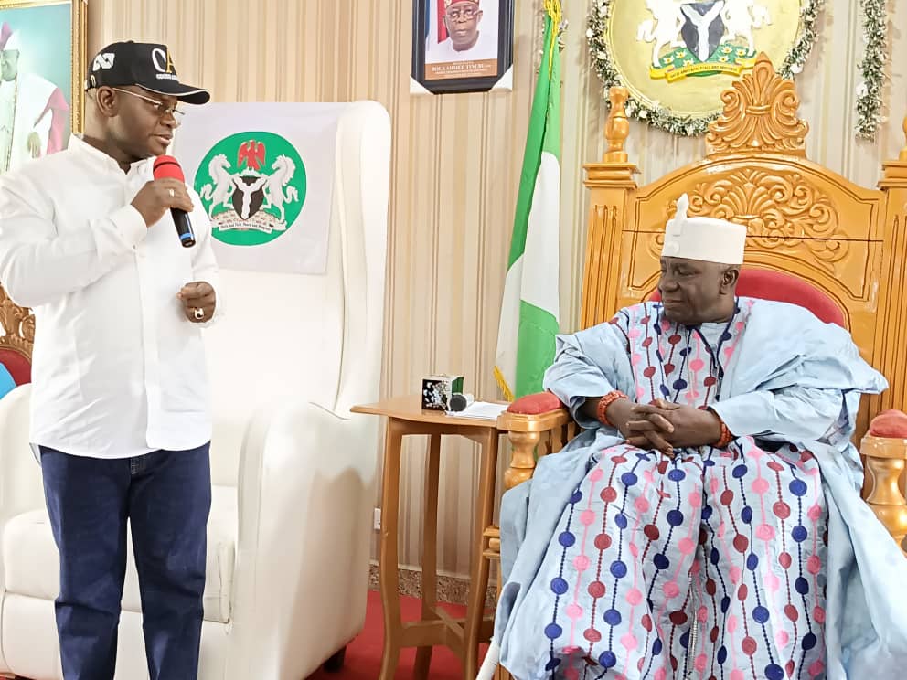 CMT_Kogi's tweet image. “As for Kabba, Your Excellency, our case is simply. We are not ungrateful people. You fulfilled your promise of giving us a University. I can assure that the people of #Kabba are with you on Ododo’s mandate.”

The Obaro of Kabba, His Royal Majesty, Oba Solomon D. Owoniyi
#OAU2023