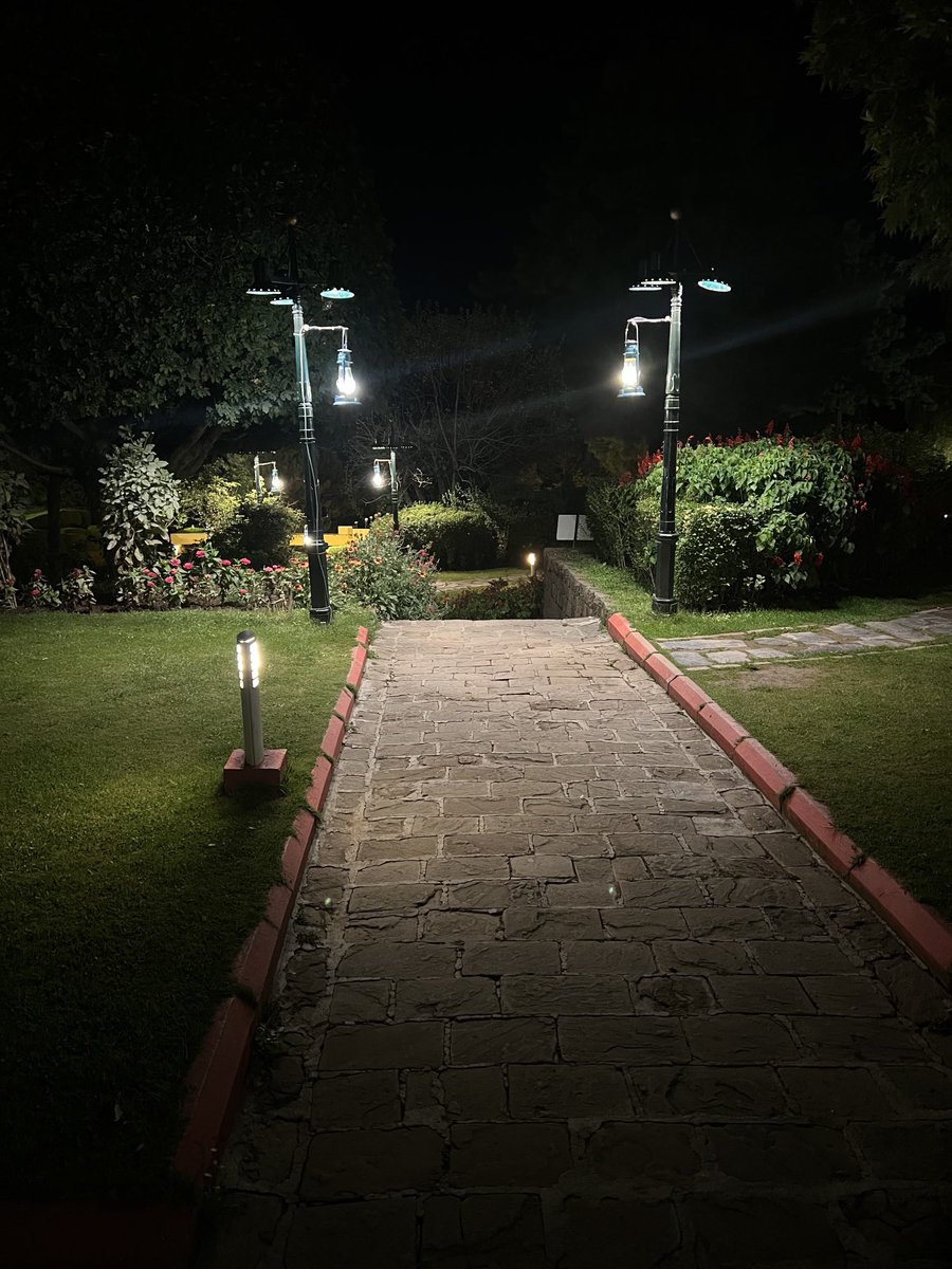 Beauty of silence and darkness…Night ✨✨