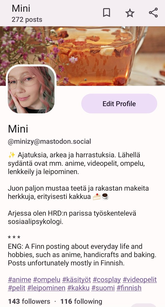 minizy's tweet photo. Muistuttelen vielä täälläkin, että meikän arkea voi seurata nykyisin mastodonissa ✌️. Olen iloinen siitä, että Mastosta on löytynyt paitsi tuttuja ihmisiä myös ihan uusia samanhenkisiä tuttavuuksia, jotka tekevät omasta timelinestä kotoisan. #Mastodonfi https://t.co/wxD7VINimW
