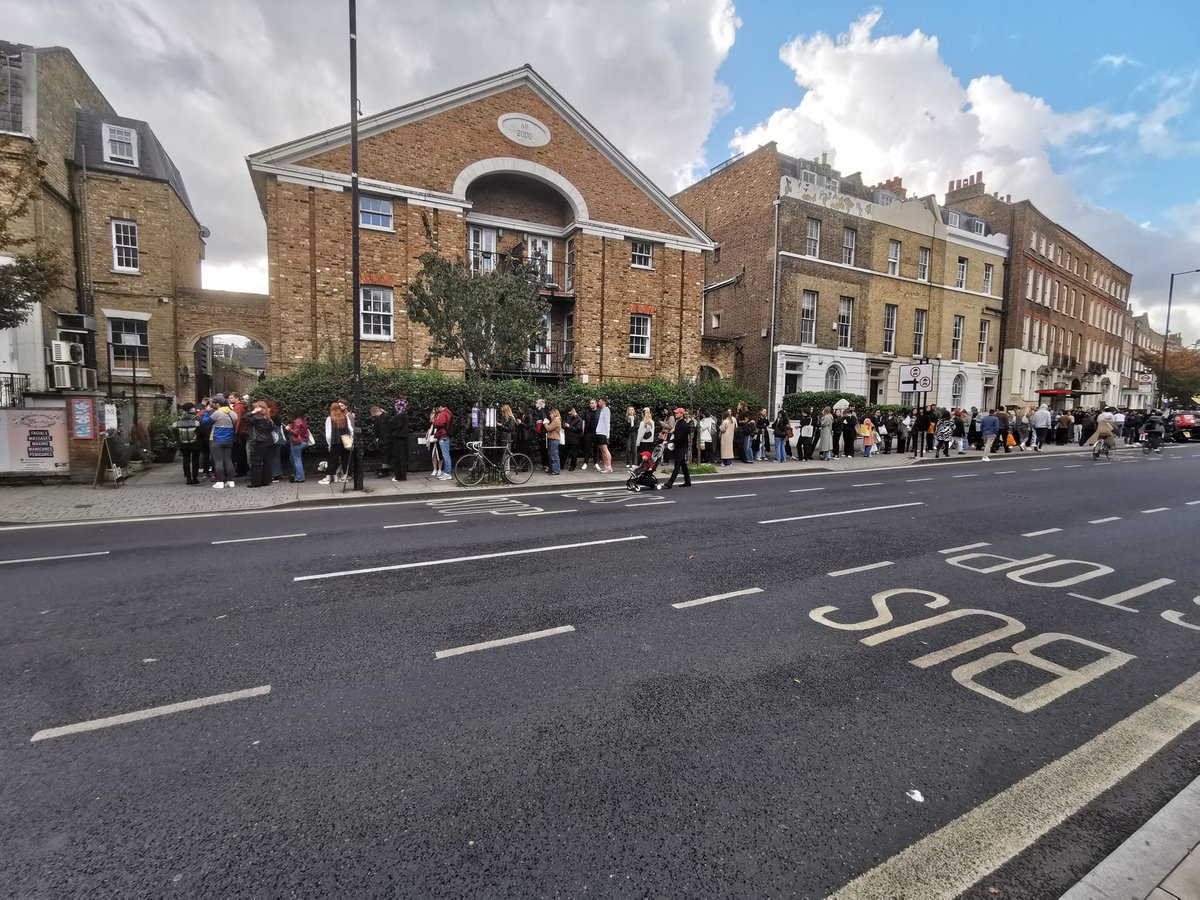 HackneyFlea's tweet photo. Very busy today at
Hackney Flea Market. Back tomorrow SUN 15 OCTOBER
30 Vintage & flea traders.
Location: Abney Hall, 73a Stoke Newington Church Street, N16 OAS
Free Entry
Open 11am - 6pm
Wheelchair accessible
Dog friendly.
#hackneyfleamarket #stokenewington #n16 https://t.co/9u1f8zBLOl