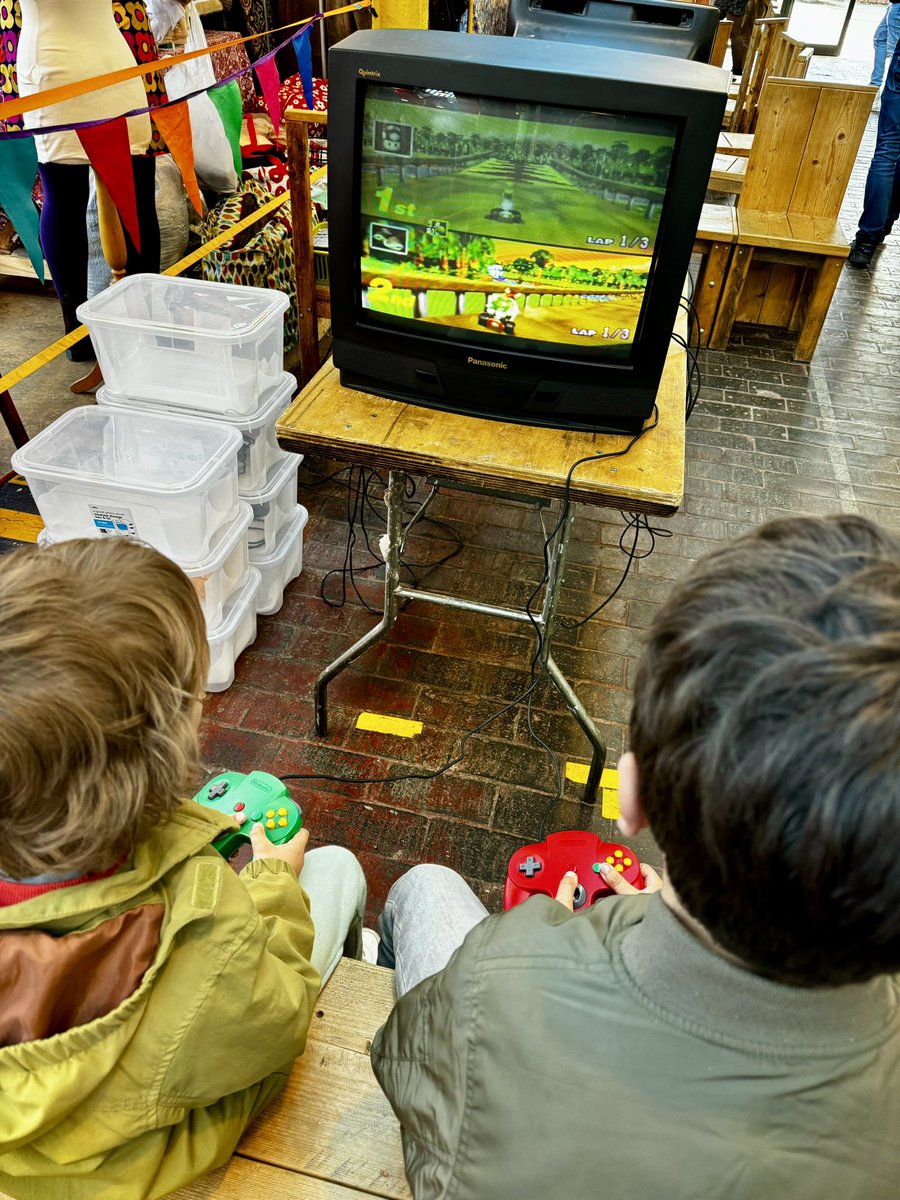 aaronashmore8's tweet photo. A brilliant time at @FargoVillage today with @retroreso! The boys have loved playing all of the games I grew up with! https://t.co/lgceQSG8vT