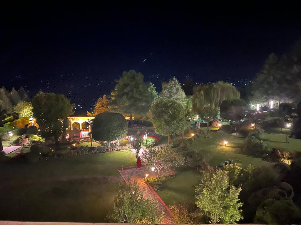 Without the dark, we’d never see the stars…✨✨✨