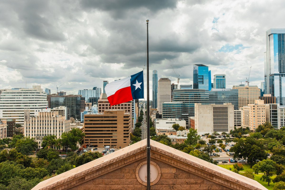 Greg Abbott tweet media