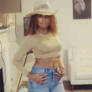 Karrow_J's tweet photo. #NewProfilePic https://t.co/bcPEwRcLhg