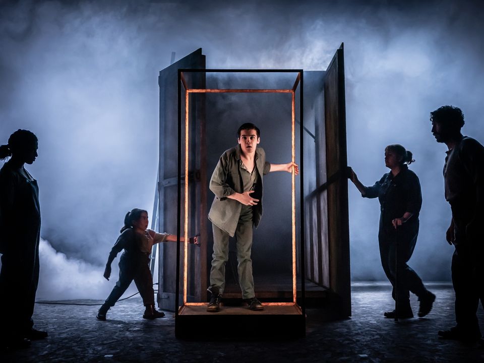 Grand_Theatre's tweet photo. ⭐⭐⭐⭐⭐ "DYNAMIC and utterly mesmerising" (East Midlands Theatre) 

The Real and Imagined History of The Elephant Man comes to Blackpool Grand NEXT WEEK for ONE WEEK ONLY! If you think you know the story of The Elephant Man – think again. 

BOOK NOW! https://t.co/vQlBSKcvpA https://t.co/b1PV8v0xtO