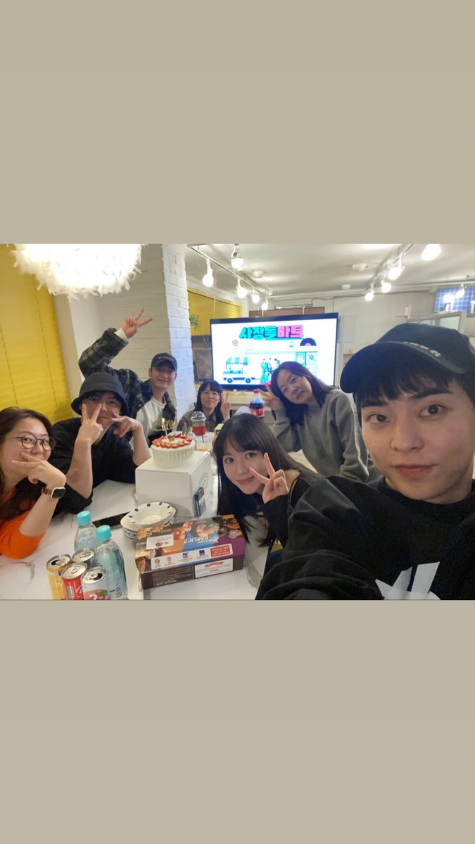 EXOGlobal's tweet photo. [OTHER] 231014 wm_0106 Instagram Update with #XIUMIN 

“Goodbye <CEO-dol Mart>”

#EXO #엑소 @weareoneEXO https://t.co/MJbIgDs9e8