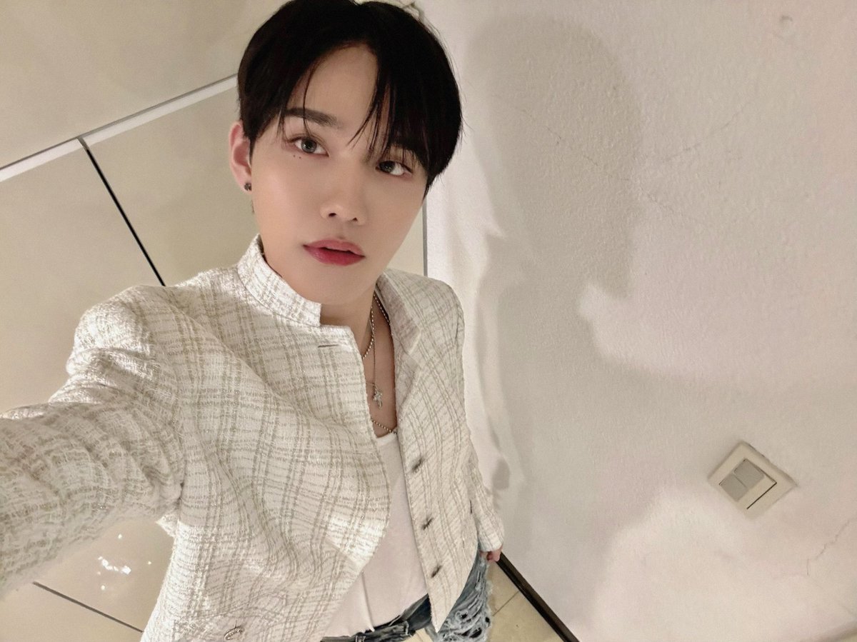 CIX_twt's tweet photo. 20231014 👍

#CIX #FIX #승훈 #김승훈 #내편들 #내뽀뽀들 #KIMSEUNGHUN #SEUNGHUN #スンフン https://t.co/003yIEwj1w
