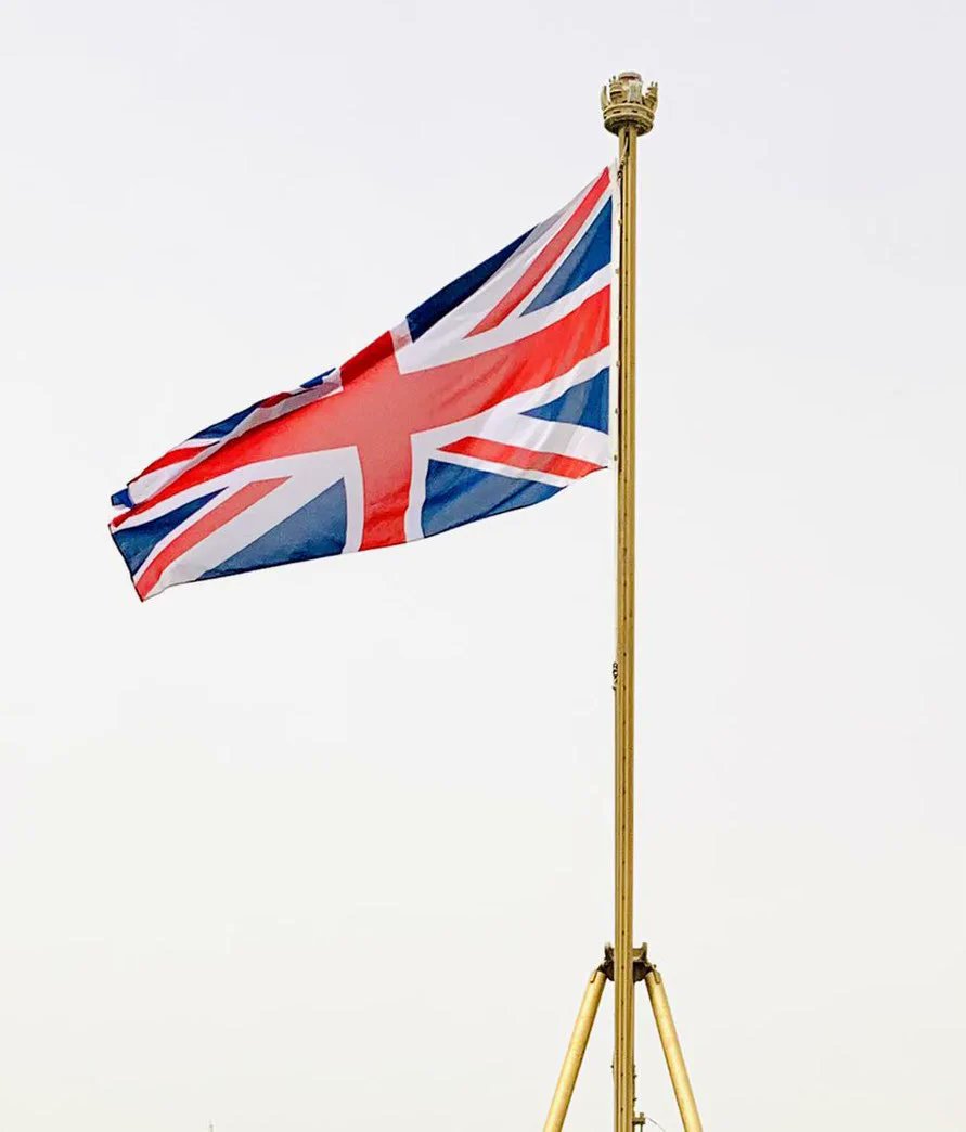 On This Day RN (@onthisdayrn) on Twitter photo When flown from the bow of a ship, in this case a
<a href="/RoyalNavy/">Royal Navy</a> warship, the Union Flag is known as the Union Jack. It represents the 3 kingdoms of the Union: England & Wales, Scotland (all 3 form the Kingdom of Great Britain) & Ireland though only Northern Ireland since 1921. When flown from the bow of a ship, in this case a
<a href="/RoyalNavy/">Royal Navy</a> warship, the Union Flag is known as the Union Jack. It represents the 3 kingdoms of the Union: England & Wales, Scotland (all 3 form the Kingdom of Great Britain) & Ireland though only Northern Ireland since 1921.