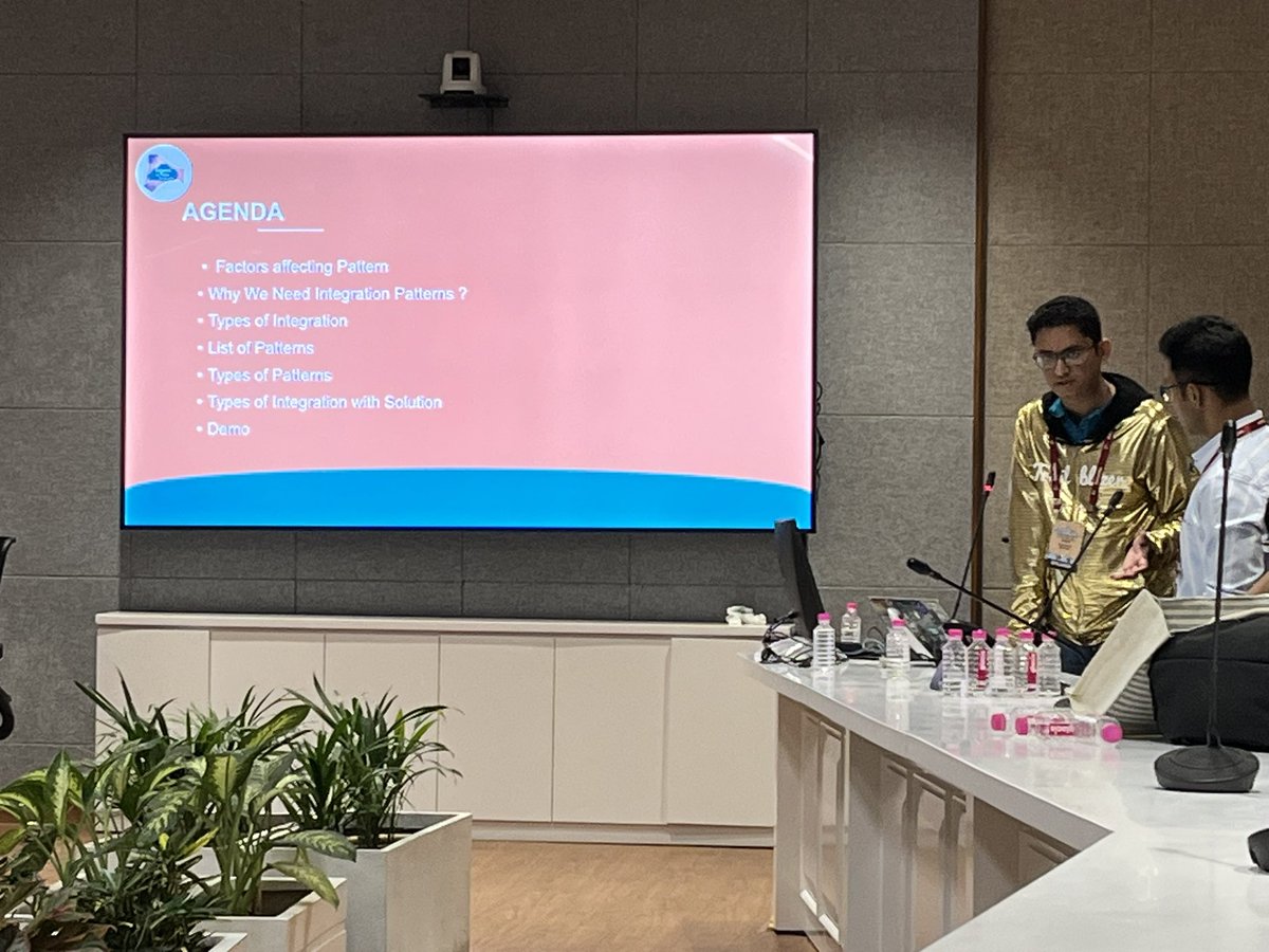 Simran Thakur☁ (@sfdcsimran) on Twitter photo Got to know about Integration Patterns by <a href="/sagarjaipareek/">Sagar Pareek</a> 🤩
#Salesforce #Trailbalzercommunity
#WITDreamin23 Got to know about Integration Patterns by <a href="/sagarjaipareek/">Sagar Pareek</a> 🤩
#Salesforce #Trailbalzercommunity
#WITDreamin23