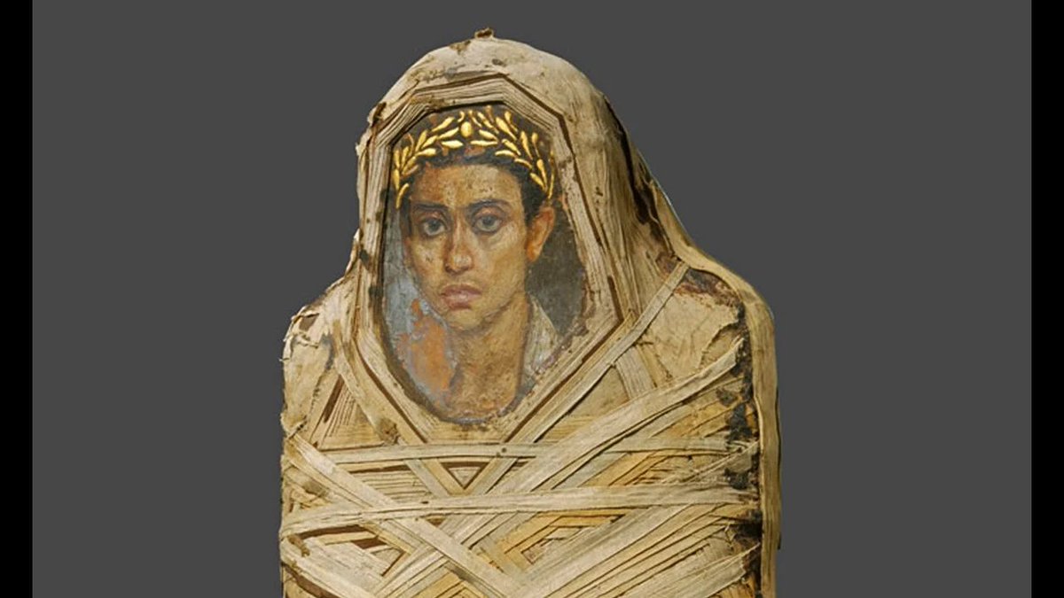 Sipping_Time's tweet photo. We also discuss the Fayum portraits - one of the best, only surviving examples of Roman painting on board and canvas. Painted in Roman Egypt as part of funerary customs, they depict the deceased in sophisticated technical detail-questioning our perception of realism in Roman art. https://t.co/gyMNfFF9BS