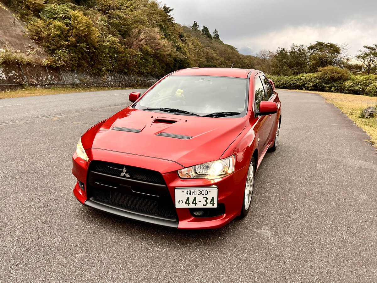 TKYaniki's tweet photo. ランサーエボリューション10、思った以上に楽しかったですな。SSTでもここまで楽しめるとはって感じ。パドルシフトでのギアチェン楽しかったですな🚗😚
シンプルで実用性あって走りも楽しいのでちょっと欲しくなりそうでしたぞw🫢🚘
#Fun2Drive https://t.co/Fs62qVkvME