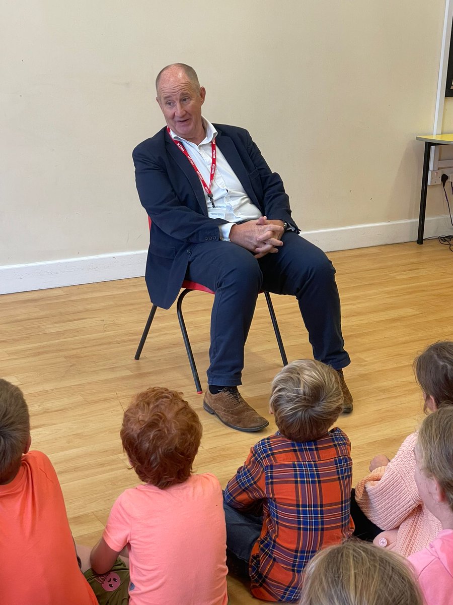 Kevin Hollinrake MP (@kevinhollinrake) on Twitter photo A busy morning of surgery appointments in Thirsk yesterday, inc. oil boilers, asbestos, kinship care & disability. In the afternoon I visited the stunning Thirsk Lodge Barns wedding venue & <a href="/SKCofEPrimary/">South Kilvington C of E Academy</a> to chat to pupils about their litter pick & how I can support their work 👇 A busy morning of surgery appointments in Thirsk yesterday, inc. oil boilers, asbestos, kinship care & disability. In the afternoon I visited the stunning Thirsk Lodge Barns wedding venue & <a href="/SKCofEPrimary/">South Kilvington C of E Academy</a> to chat to pupils about their litter pick & how I can support their work 👇