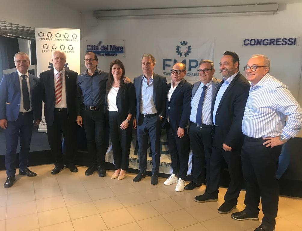 ConfintesaTweet's tweet photo. 👥Assemblea Nazionale di #FMPI, presso #CittàdelMare a Terrasini (#Palermo), dal tema "Diamo voce alle imprese".
#Confintesa presente con il Segretario Generale Francesco #Prudenzano, ed il Presidente nonché Consigliere #CNEL Massimo #Visconti. https://t.co/0f9BTBXNgk