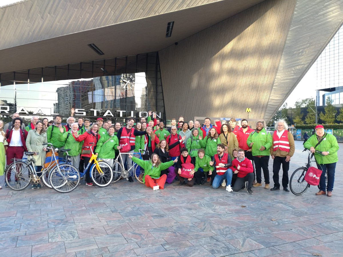 Samen op weg naar het congres #groenlinks #pvda #samenkanhet 💚❤️ #verkiezingen2023 <a href="/groenlinksrdam/">GroenLinks Rotterdam</a>  @pvdarotterdam