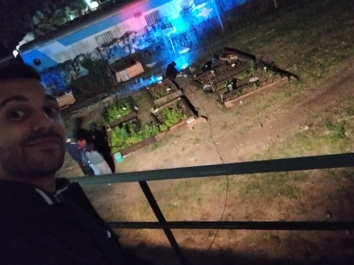 Soloporhoyook's tweet photo. Otra jornada de la hostia y hoy...
#LosCharros en vivo + #djpirata #elkaio #maxigen
ESTA NOCHE EXPLOTAMOS TODO POR EL AIRE!! https://t.co/utoB0nkoIj