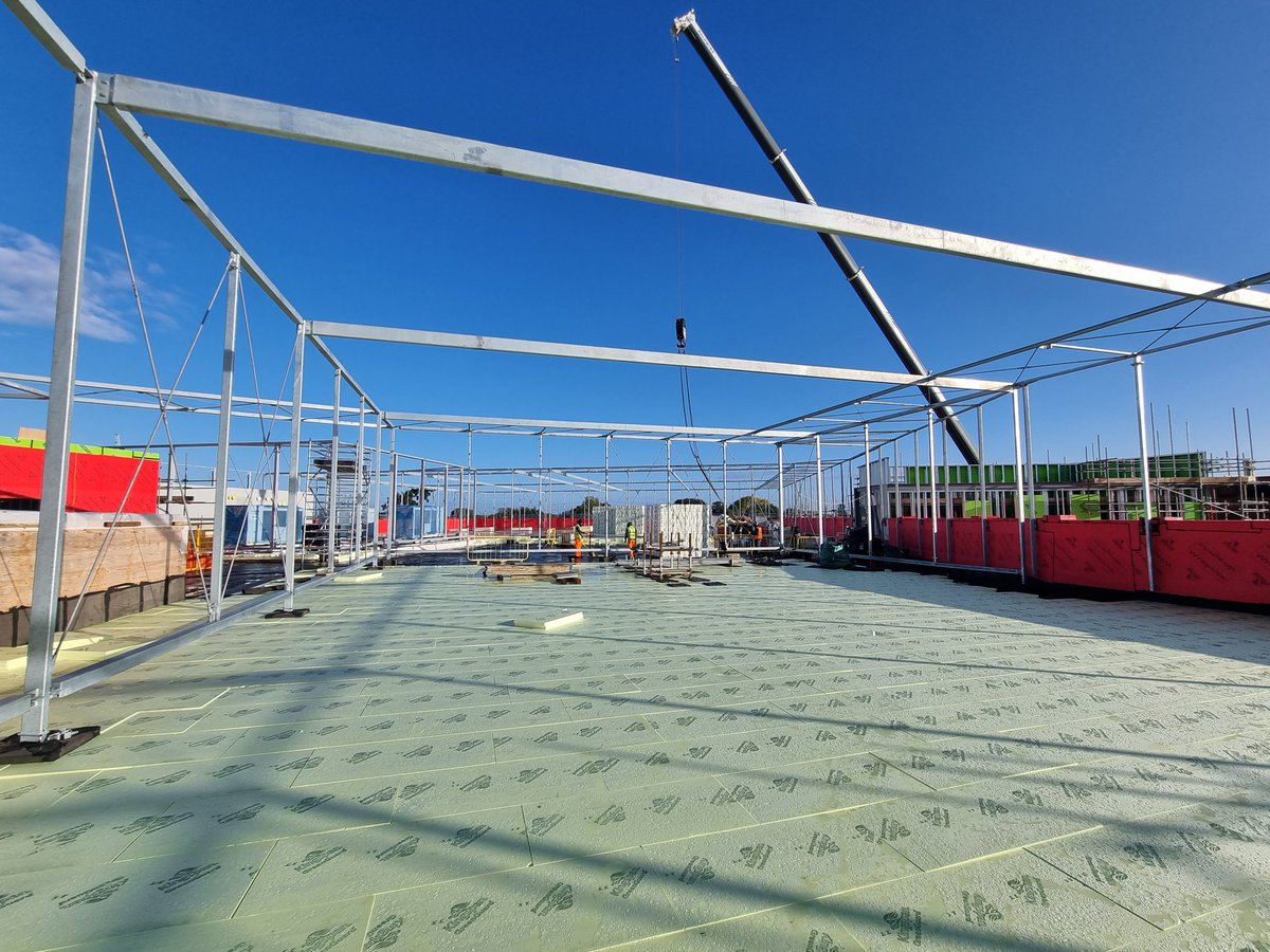 df_roofing's tweet photo. Saturday lifting @ Spelthorne Leisure Centre 💪🏗 https://t.co/xaL3QG3bHA