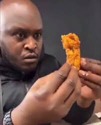 Todzayyy's tweet photo. L’album de bendo ptn c’est quoi ce poulet 🥹 #bendoz https://t.co/bUxCSty6bJ