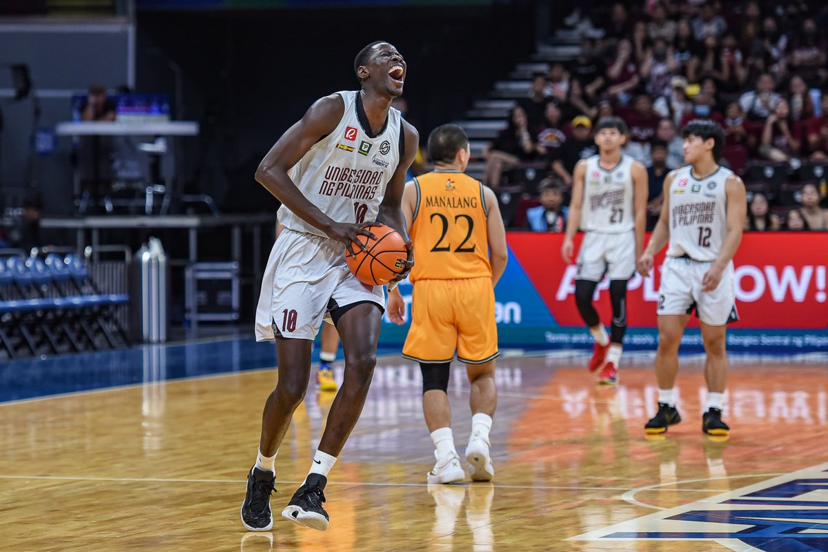 upmaroonpride's tweet image. 5️⃣-0️⃣
The UP Men’s Basketball Team erupts with a 31-point demolition of UST, 110-79. Every UP player who entered the court scored at least two points. Congratulations! #UPFight #MaroonPride

📷 UAAP MEDIA