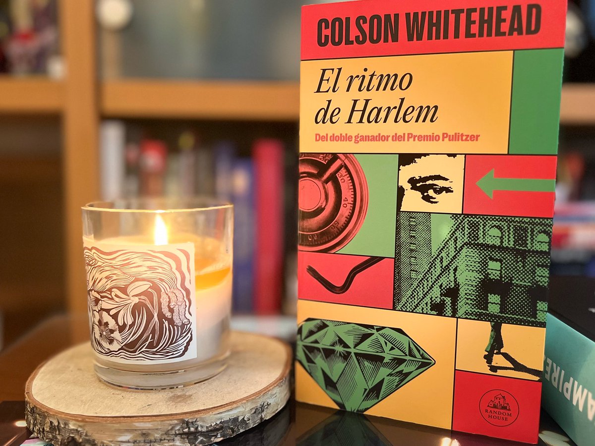 #Hoy vamos a dejar que El Ritmo de Harlem, recomendable nueva novela de Colson Whitehead, mueva nuestro sábado. ¿Os apuntáis? 

#TodosALeer #BuenasLecturas #Novela #ColsonWhitehead #PremioPulitzer #Noir #RandomHouse #Libros <a href="/randomhouse_es/">Random House ES</a> <a href="/randomhouse/">Random House Group</a>