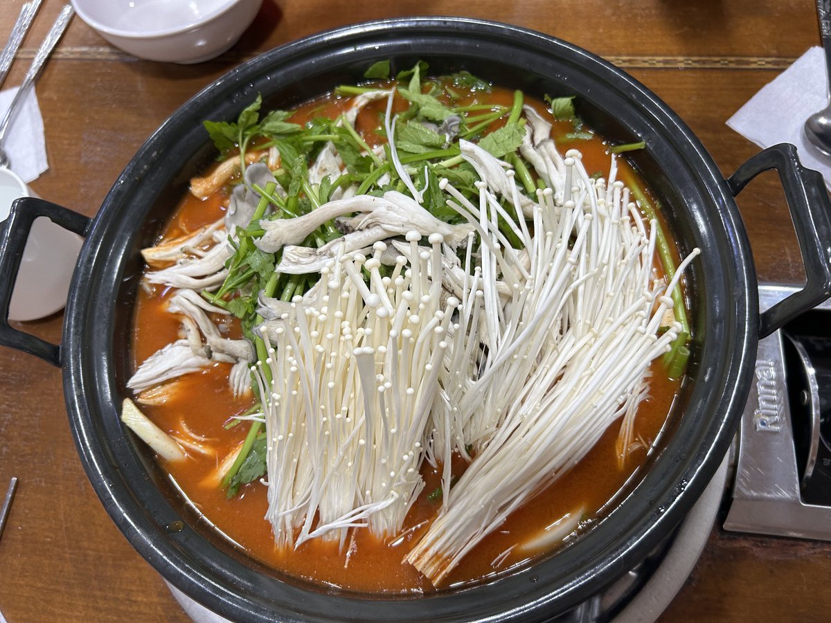 Bobgingi's tweet photo. 한국코스요리 https://t.co/NyeZy2sORj