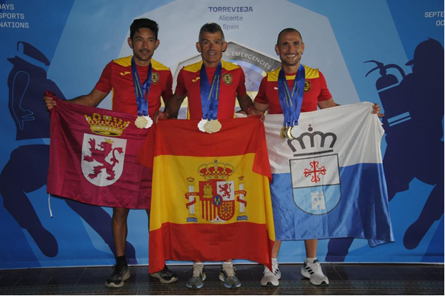 policia's tweet photo. El nivel de nuestros compañeros de @policia ha sido muy alto en los #JuegosEuropeosdePolicíasyBomberos 💪

En este caso queremos dar la enhorabuena a los 4👮‍♂️ de #León Javier, Héctor, Ángel e Isaac por sus 19 medallas conseguidas entre todos👏

#SomosDeporte
#SomosTuPolicía https://t.co/uIj9OOoG3r
