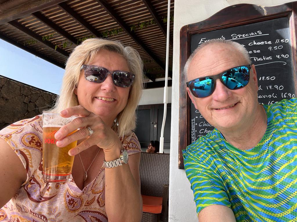 wilbir31's tweet photo. A fabulous, relaxing , hot 🥵 week . Good times with the best company https://t.co/HgcnXzZUxu
