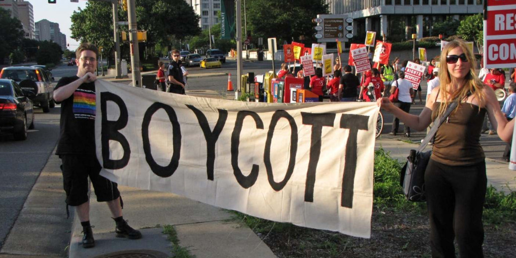 #Boycotts are a good way for consumers to exercise their democratic rights.

In this article, we take a look at some famous examples of boycott calls, as well as exploring the thorny question of whether and when we should be boycotting.
bit.ly/48m4qZp

#Campaigning