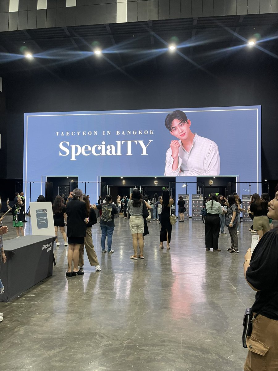 Rainy_WangZhan's tweet image. คนสวยมาหาแล้วววว 
วาสนาผู้ได๋น๊อววว ได้มาเจออออ 🥹
#OkTaecYeon #TaecyeoninBKK #spacial