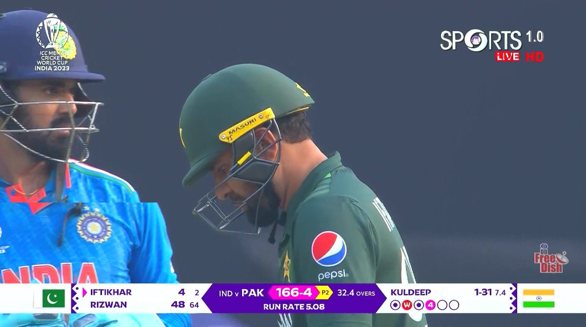 TrackDishs's tweet photo. Current Score - 
भारत बनाम पाकिस्तान #INDvsPAK #ICCCricketWorldCup23 
#DDSportsHD
#DDSports https://t.co/t2MUrNCwaJ