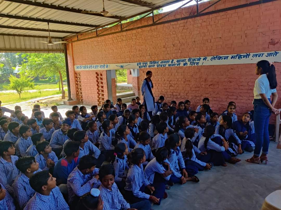 bulandudaanorg's tweet photo. 𝑾𝒐𝒎𝒆𝒏 𝑬𝒎𝒑𝒐𝒘𝒆𝒓𝒎𝒆𝒏𝒕 𝑾𝒐𝒓𝒌𝒔𝒉𝒐𝒑 𝒊𝒏 𝑮𝑯𝑺 𝑩𝒂𝒓𝒔𝒆𝒆𝒏
#empoweringwomen #Talkopenly #india #socialcause #INDvPAK #brainchallenge #CWC #brainstronming #activitybasedlearning #awareness #youthempowerment https://t.co/xvxPjpsJw2