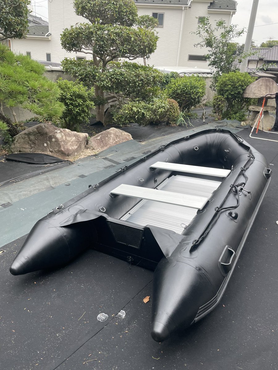 LancerGhost's tweet photo. 偵察用舟艇を入手した
艦名を公募します https://t.co/IANBMFb6Xl