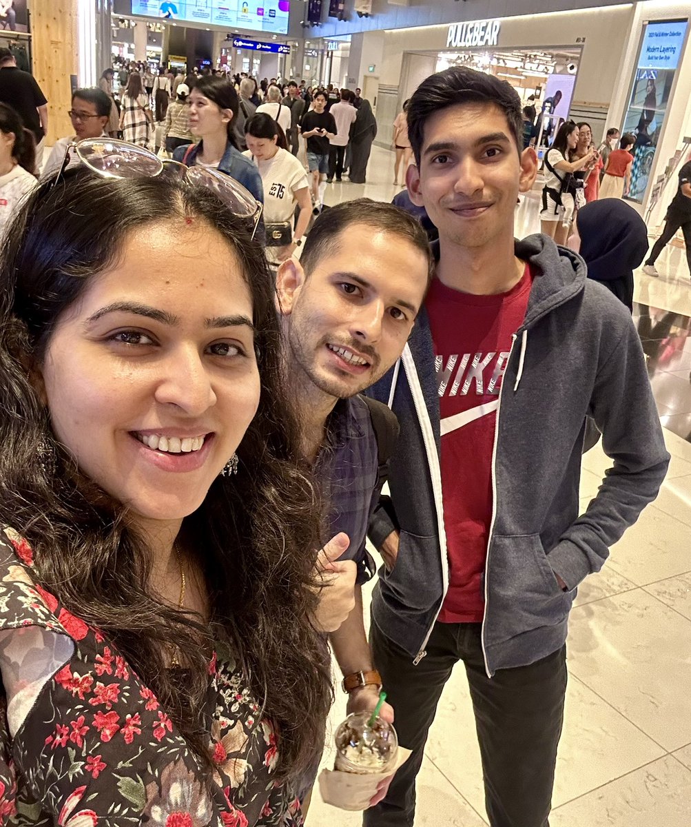 neevash's tweet image. So nice meeting @aseemwangoo and @ruchidhar007 in person today!
Thank you both for hanging out 🙌💙
#FlutterEverywhere