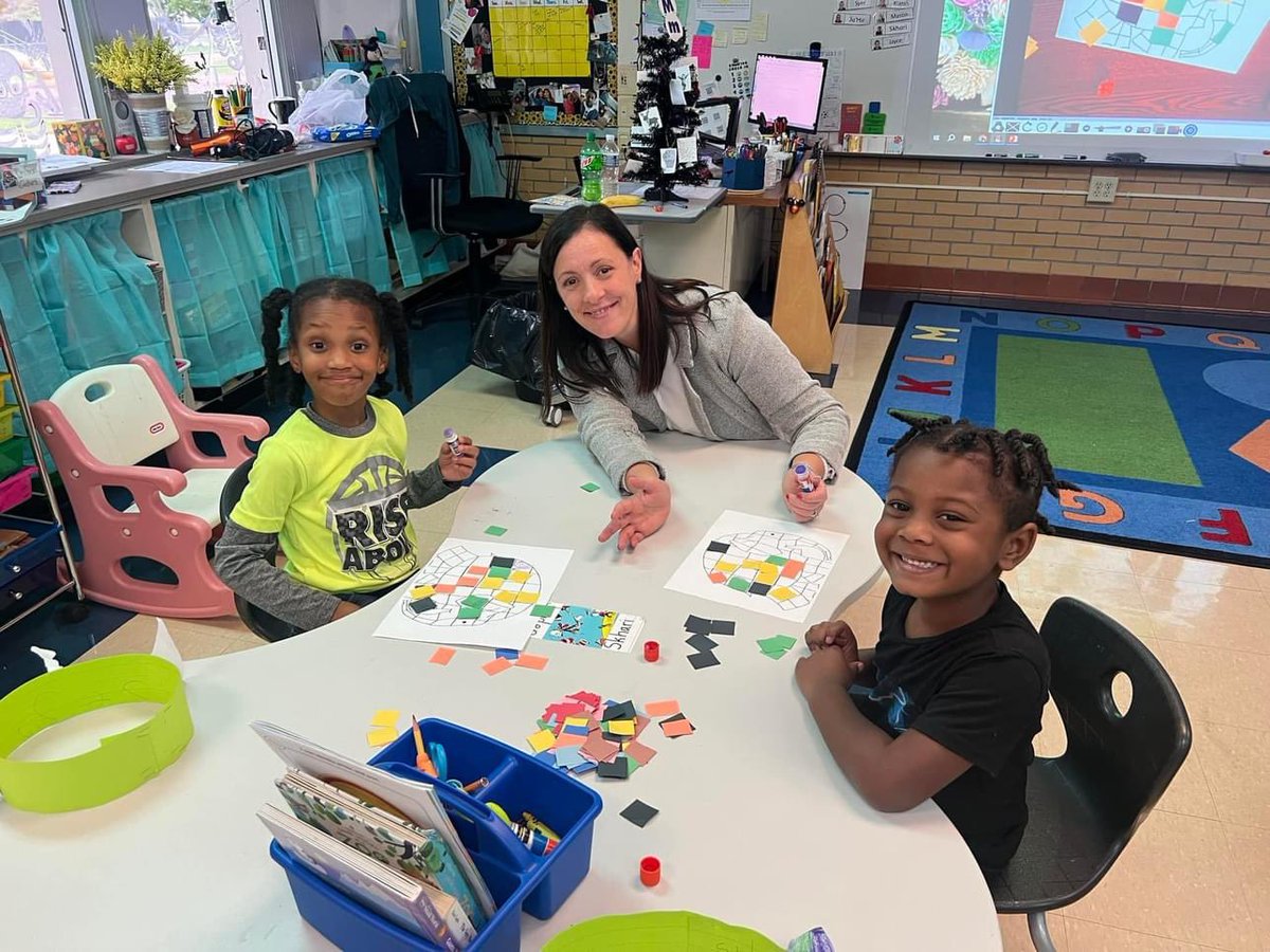 Catherine Woolman tweet media