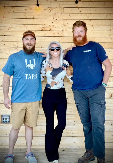 Have an amazing day and I&rsquo;ll see you on the Red Bull parade today in Nashville!  . . . #nashville #redbull<a href="/tag/nashville"class="tags"><span>#nashville</span></a><a href="/tag/redbull"class="tags"><span>#redbull</span></a><a href="/tag/oliveranthony"class="tags"><span>#oliveranthony</span></a>