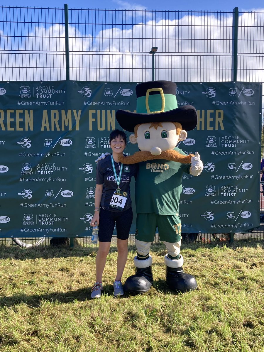 Lovely morning to complete the #GreenArmy 5K funrun. £110 raised for Project 35 and a time of 28 minutes - I think I’ll be able show my face at @Argyle again! (Whoever put that hill into the route though needs speaking to 🥵)