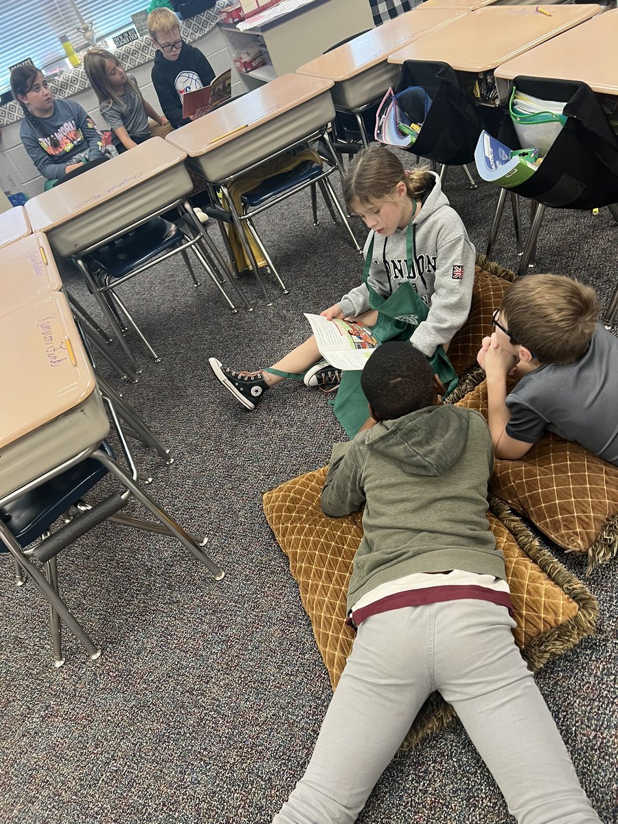 Michele Showalter tweet media