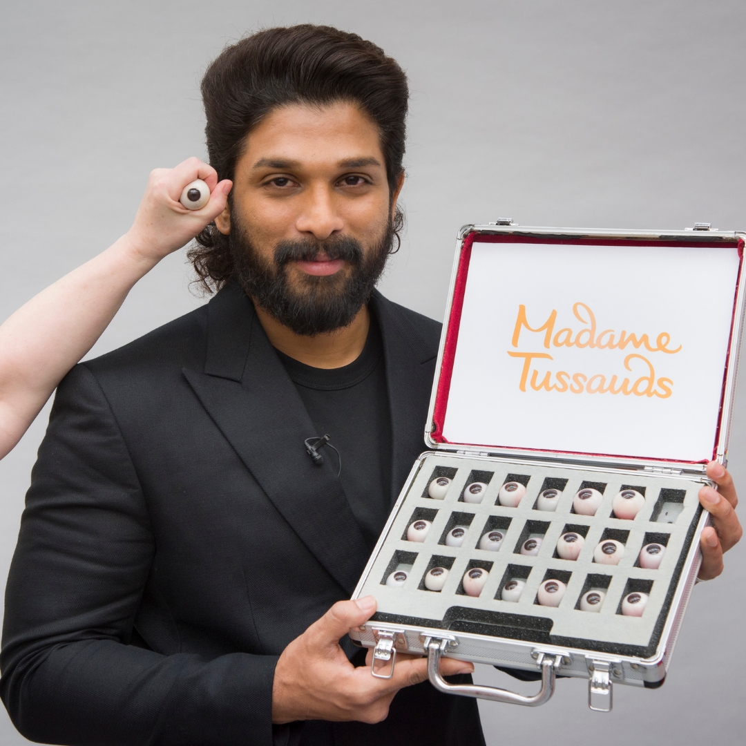 Tussauds_Dubai's tweet photo. Allu Arjun, National Award winner and the King of Dance, is about to make history at Madame Tussauds Dubai! Stay tuned for the grand unveiling of his stunning wax figure. COMING SOON 🌟🕺

#AlluArjun #MadameTussaudsdubai https://t.co/e70B5BKVOj