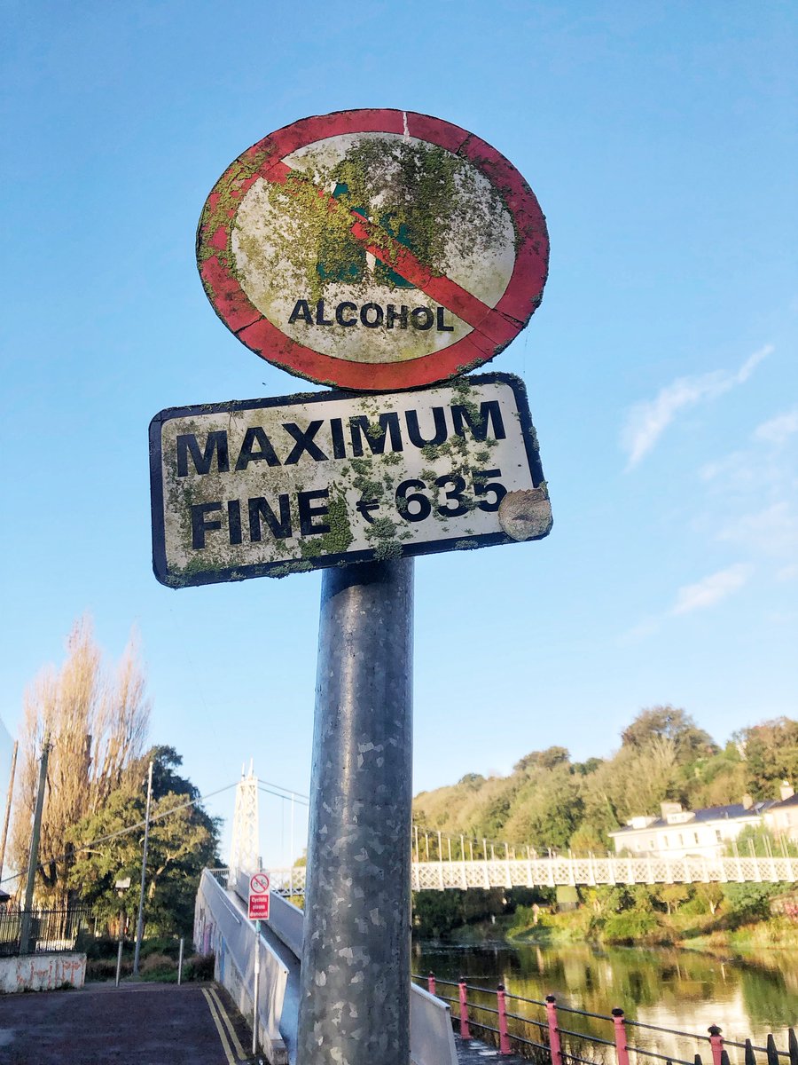 “€600 hundred won’t cut it…we need an extra €35 to get the message home” #cork #nobooze