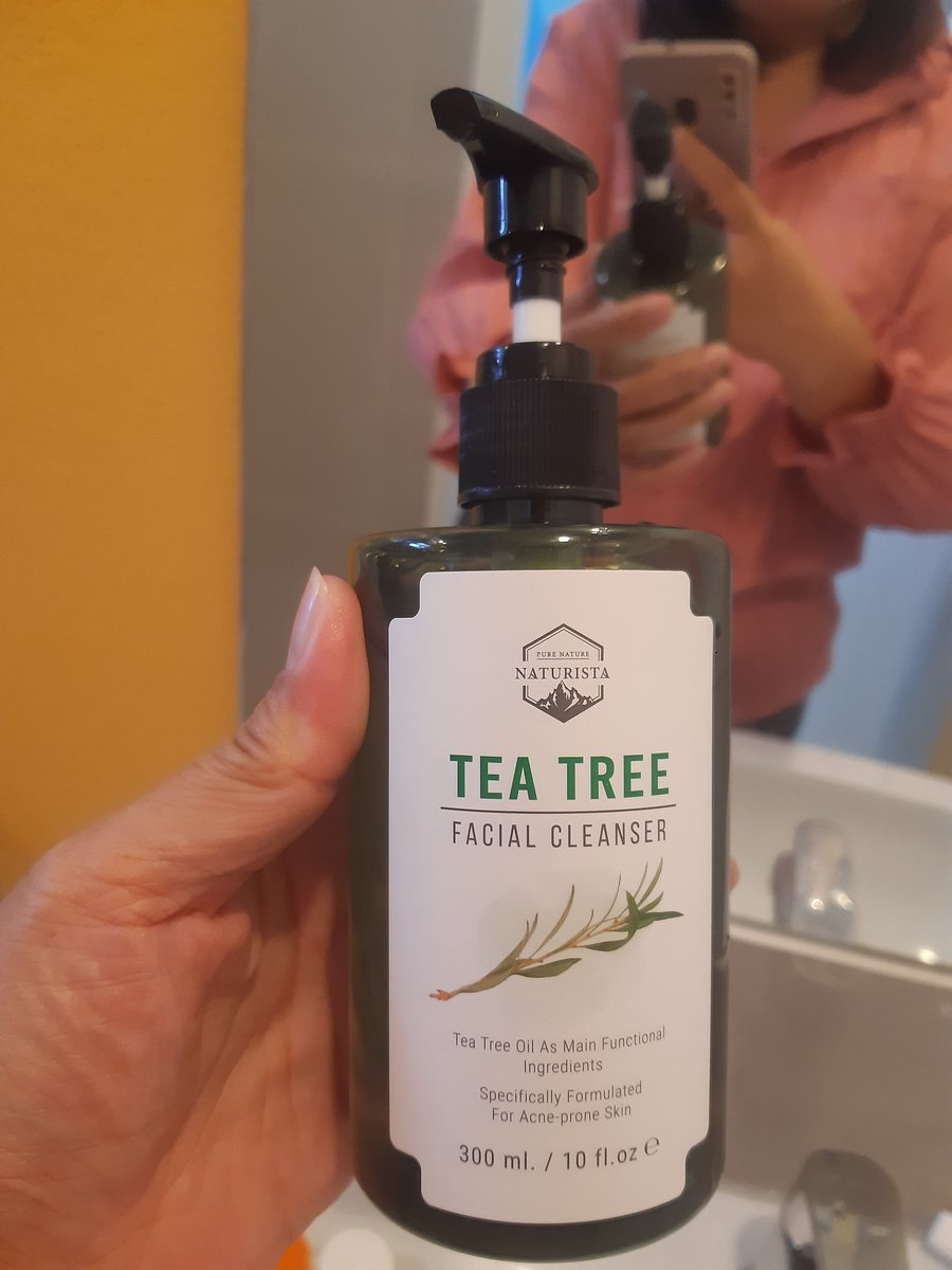 Jiffyreview's tweet photo. 🌟 ป้ายยา: เจลล้างหน้าทีทรี Facial Cleanser สูตรลดสิว เค้าบอกว่าใช้ดี ลองแล้ว สิวยุบลง หน้านิ่มมาก ดีเว่อร์ ตอนนี้ลดราคาอยู่นะคะ ขนาด 300 ml ราคาหลักสิบเอง ใช้โค๊ดส่งฟรีคุ้มไปอีก 📌พิกัด https://t.co/9rRWV2INQy

#shopee #ช้อปปี้ถูกชัวร์ #ใช้ดีบอกต่อ #ใช้จริงรีวิวจริง #Naturista https://t.co/95PGysxVqK