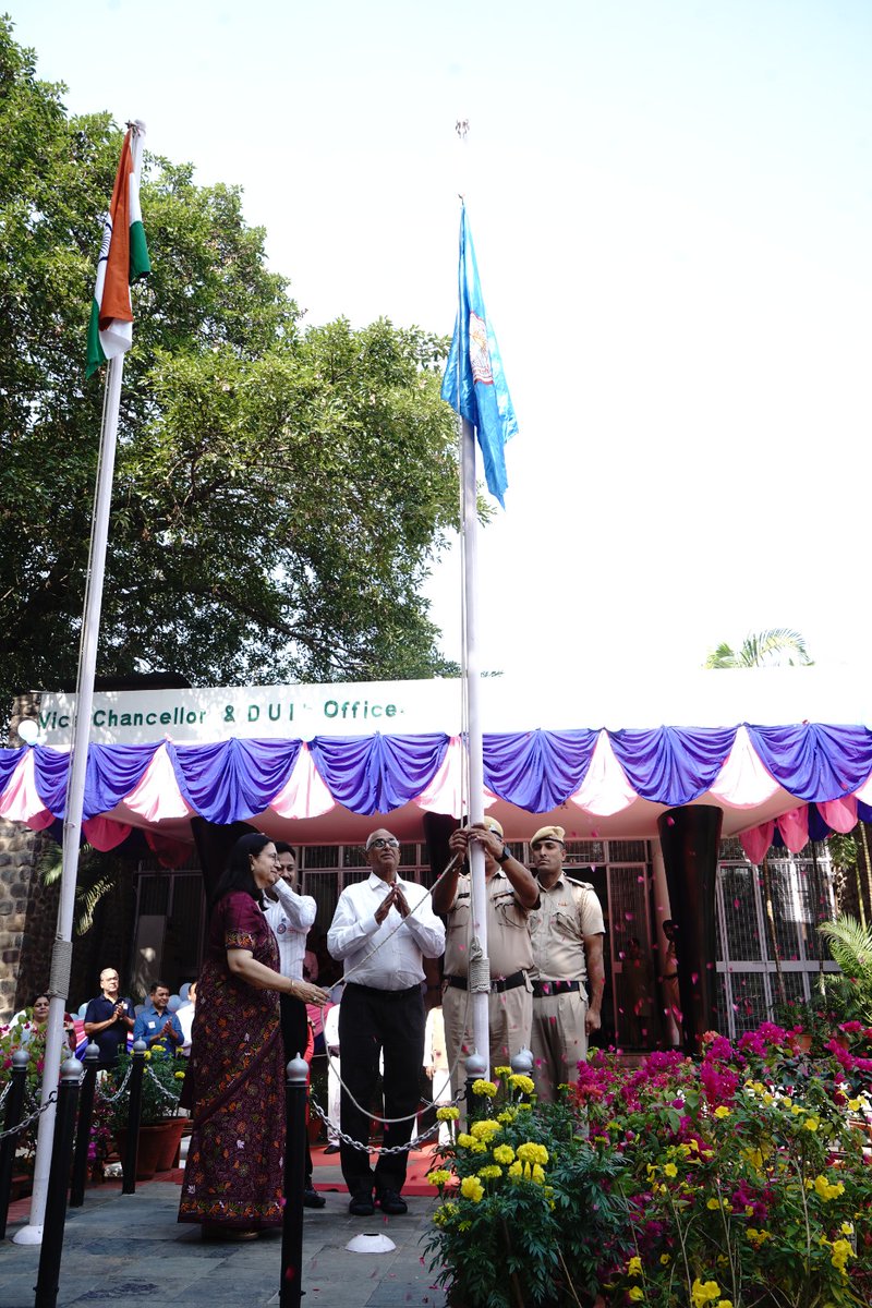 OfficialPU's tweet photo. PU celebrated its 141st Foundation Day with great enthusiasm. Prof. Renu Vig,VC presided over the flag-hoisting ceremony, symbolizing the university's rich heritage. Padma Shri Jitendra Kumar Bajaj, honored with the 'Guard of Honor' by NSS volunteers. https://t.co/Jv2nwnorAo