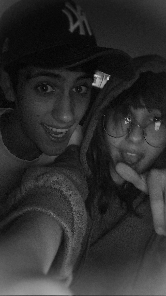 luumyu's tweet photo. 6 meses con el mejor novio que podría pedir 💗💗 https://t.co/26NNsb8nyJ