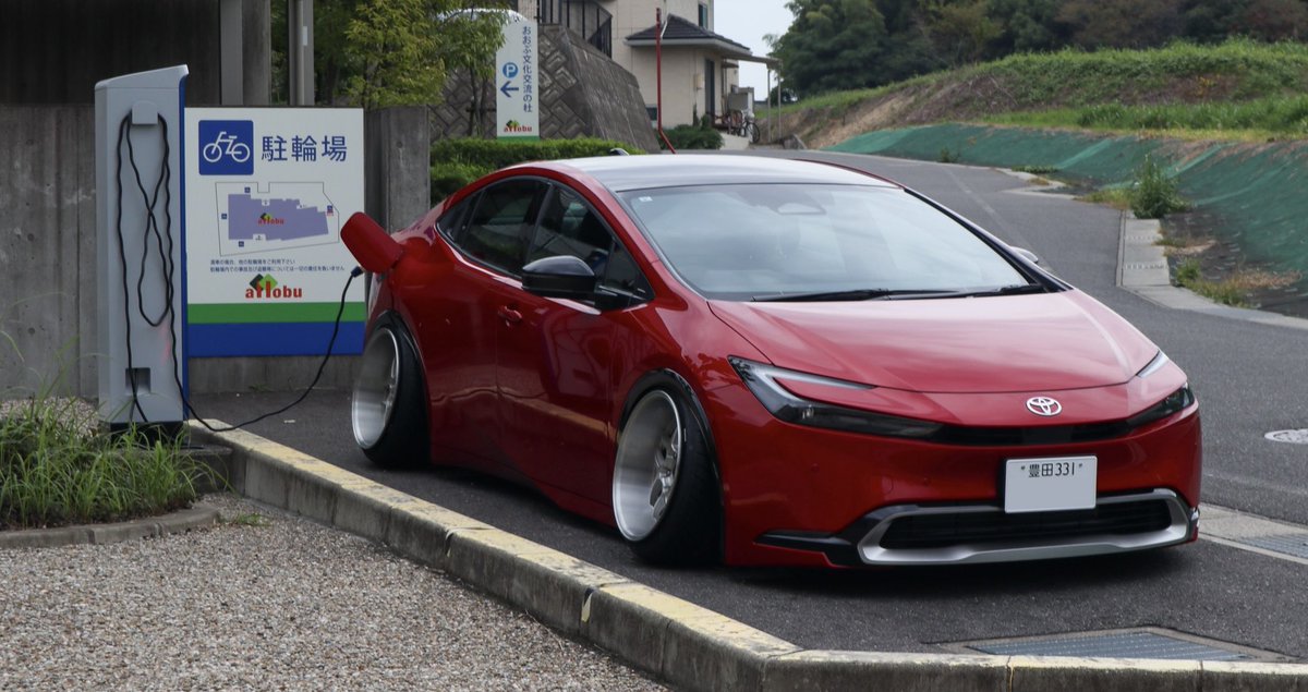 wpcs_OL's tweet photo. ・
New Style
・
suspension
326Power チャクリキdamper
・
wheels
326Power 
ヤバKING GHOST ブチSPOKE
〜3D brushed〜
・
・
・
まだまだ完璧ではありませんが
一旦終了です
制作関係者の皆様には
感謝しかありません🙇 https://t.co/zu55Uvzzjo