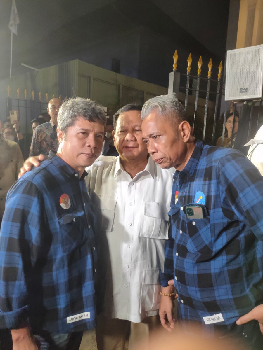 Bangun Persatuan Nasional.

#PartaiRakyatAdilMakmur 
#PartainyaRakyatBiasa 
#MenangkanPancasila 
#IndonesiaPRIMA 
#DPWPRIMAKepulauanRiau 
#SetiaSampaiAkhir 
#PersatuanNasional