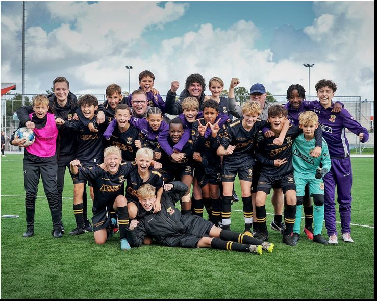 gaeagles_jeugd's tweet photo. When Saturday Comes....in sommige opzichten de mooiste dag van de week ❤️ 💛 😇 https://t.co/P1aO4rC3lF