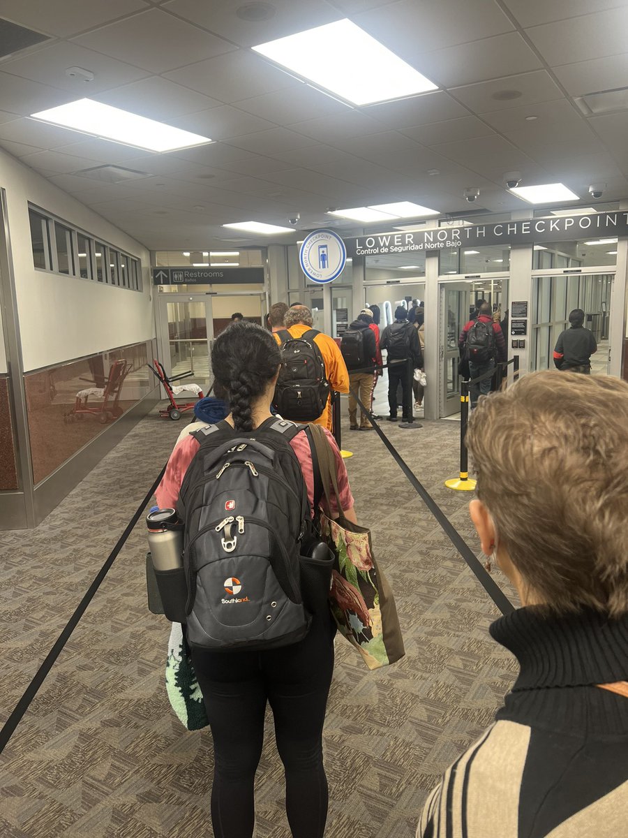 CherylEmpowers's tweet photo. @Clear It’s not good business to charge for membership but not have enough staff to work the line. Anytime the Clear line is longer than the regular lines, WOW! https://t.co/Q5S46eaCzV