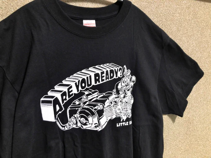 Tシャツのデザインを担当しました。岐阜カブとか奈良カブで売ってるかも(もうすでに何度か着たからシワくちゃ) 