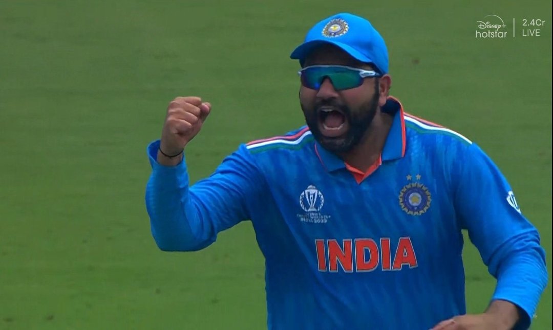 khasimDHFM's tweet photo. Captain Rohit Sharma 👑
#INDvPA https://t.co/WHKpBjtpRp
