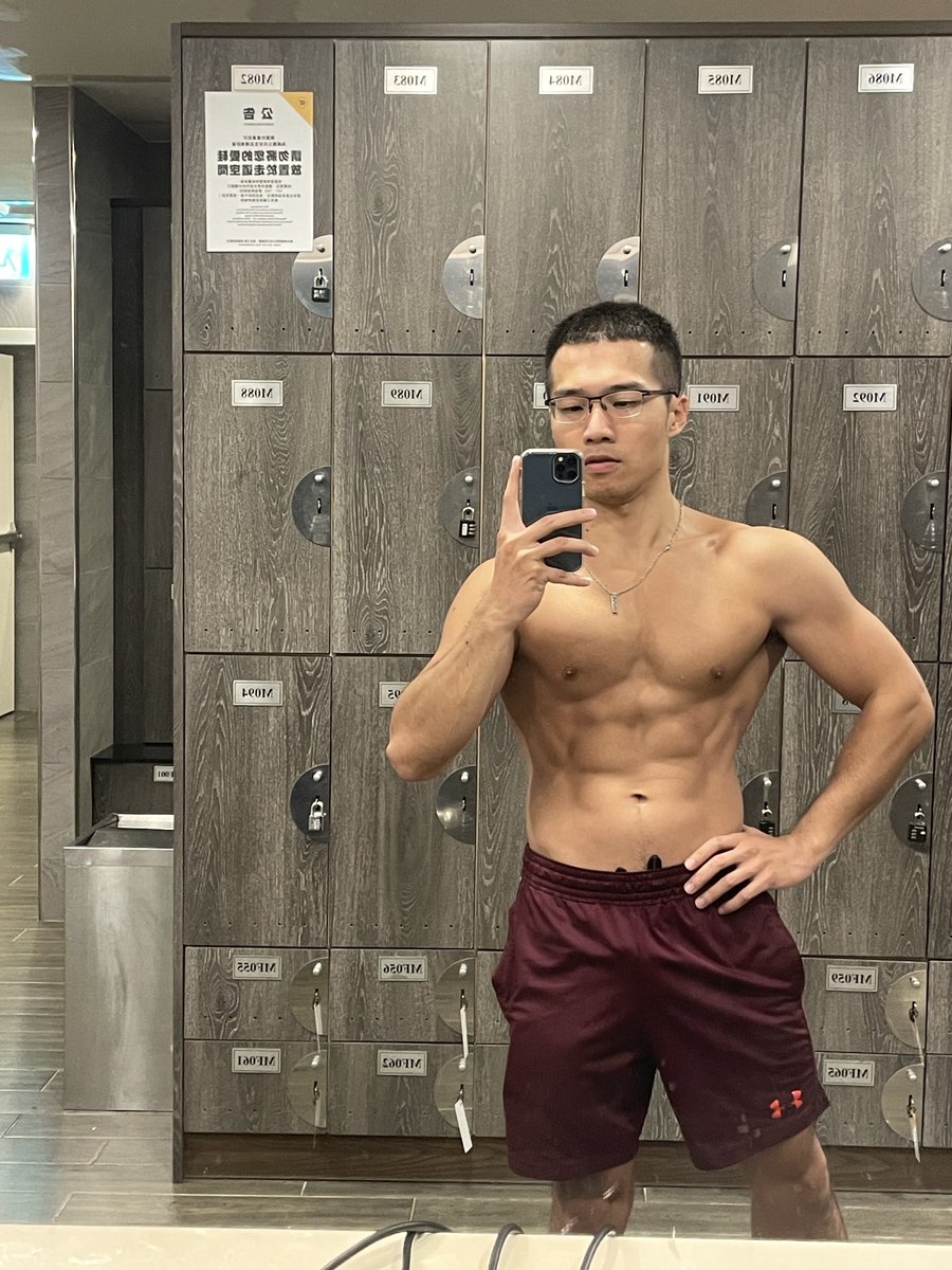 jogginw's tweet photo. 減脂中 https://t.co/PPtPYvZbaV